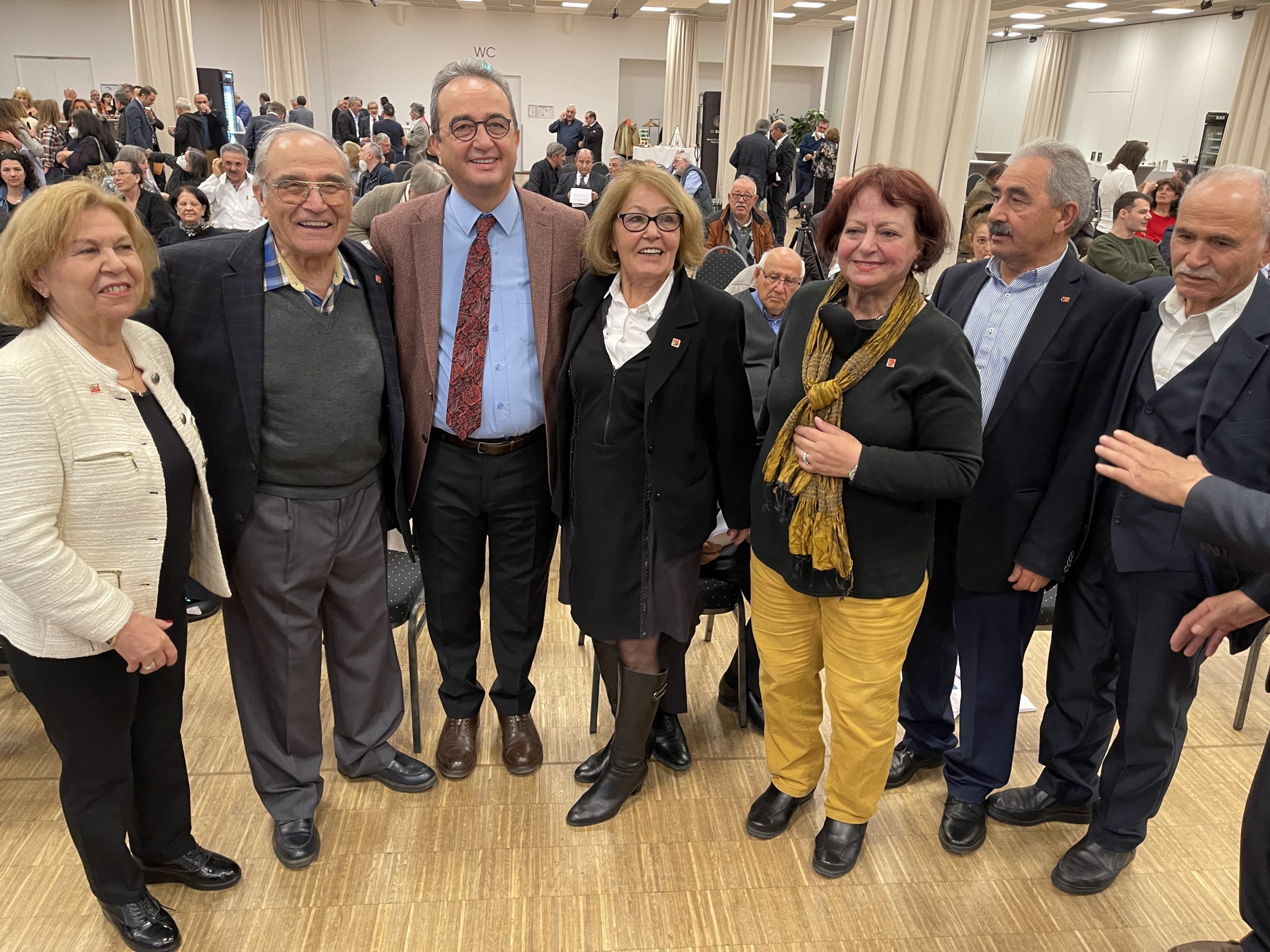 Kenan Kolat, CHP Berlin Birliği’ne yeniden başkan seçildi