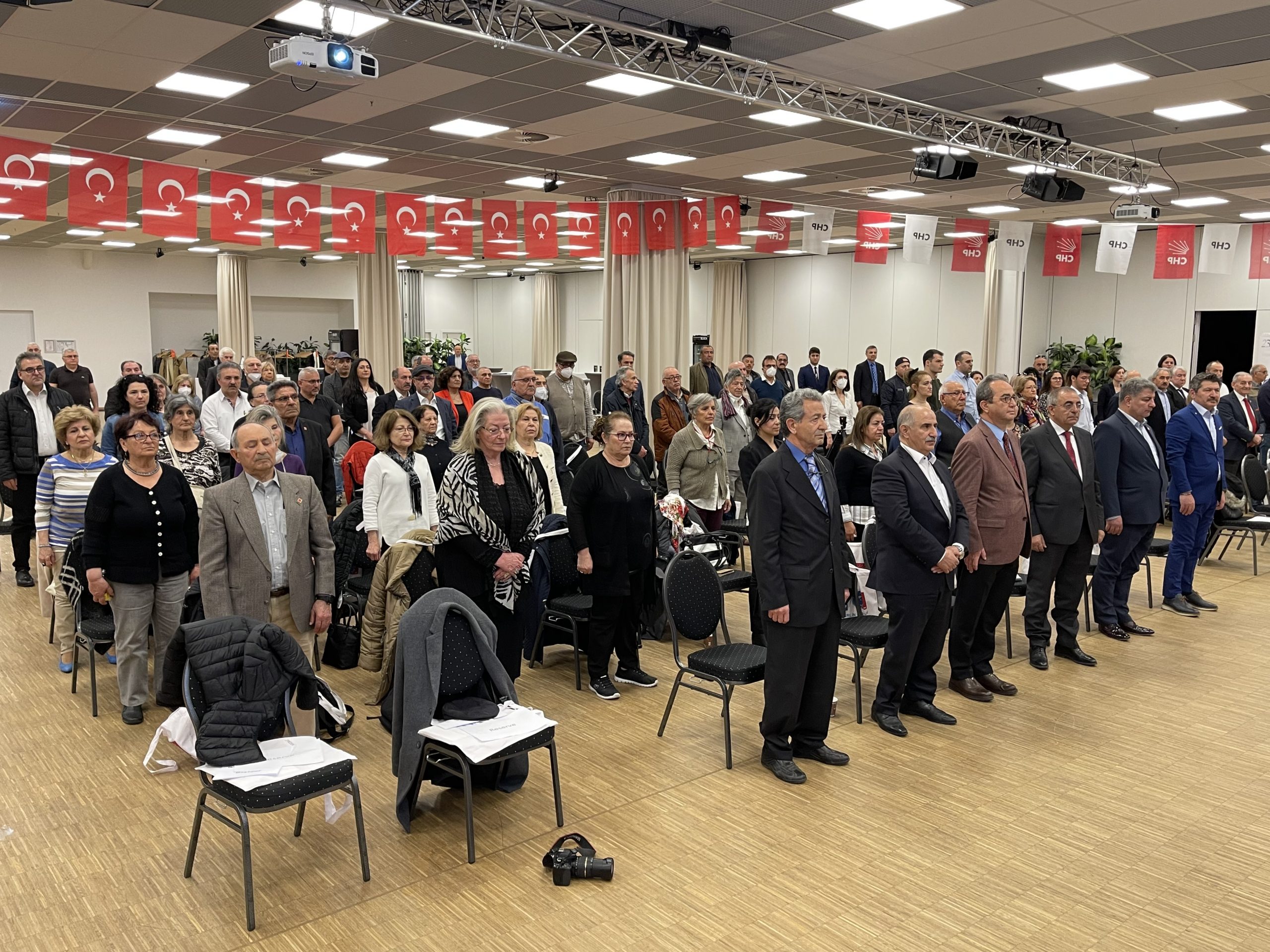 Kenan Kolat, CHP Berlin Birliği’ne yeniden başkan seçildi