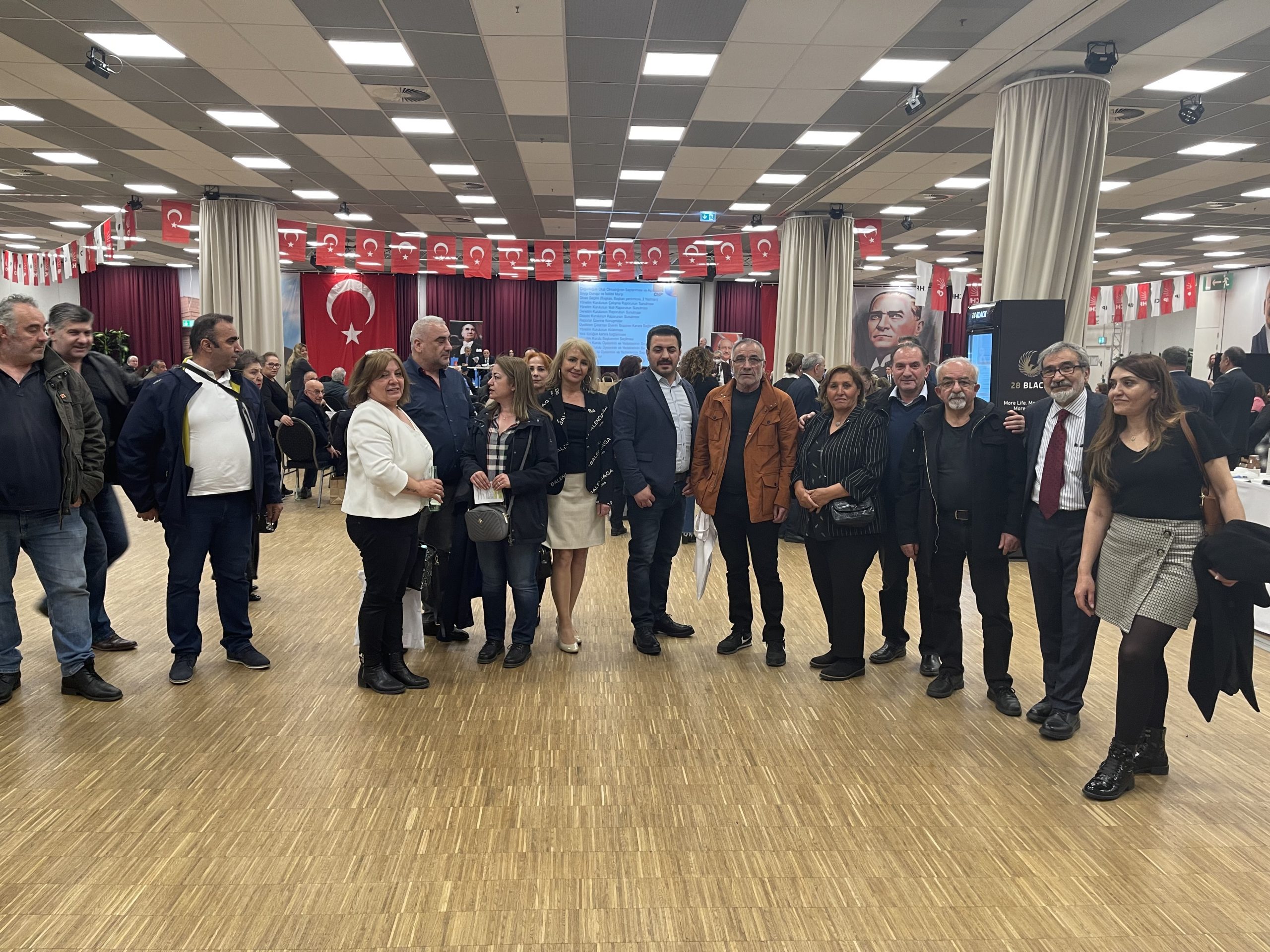 Kenan Kolat, CHP Berlin Birliği’ne yeniden başkan seçildi