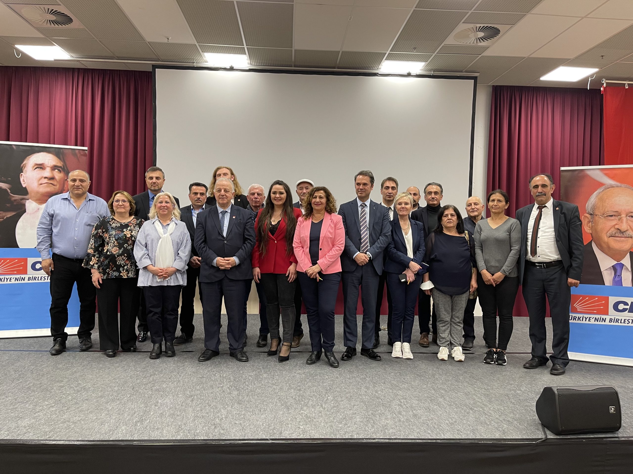Kenan Kolat, CHP Berlin Birliği’ne yeniden başkan seçildi