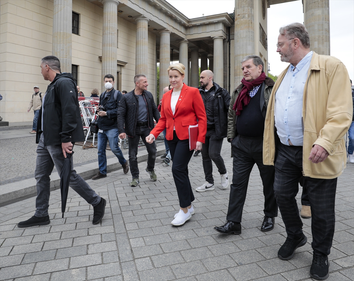 Berlin’de toplu taşıma bileti ucuzlayacak