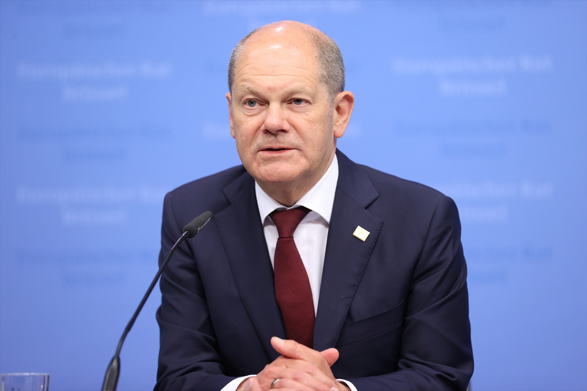 Scholz, Rusya'ya yaptırımların devam etmesinin önemini vurguladı