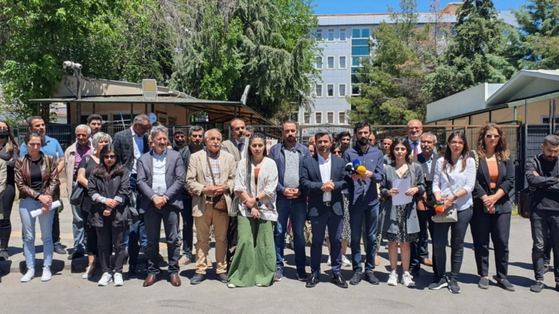 Bölge Barolarından Meclis'e ‘Kürtçe’ Çağrısı
