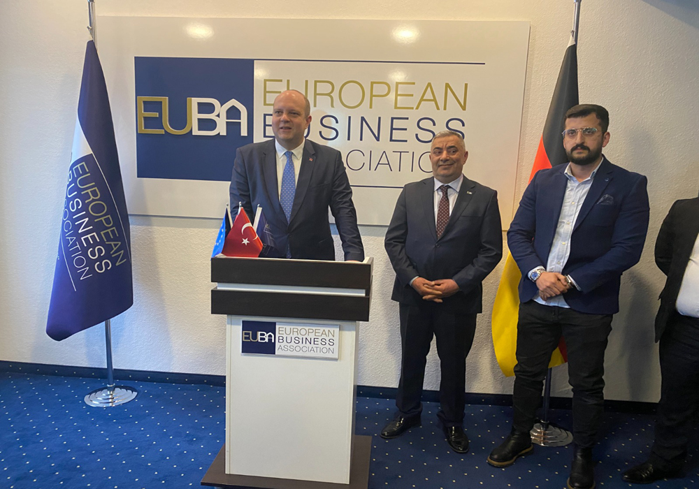 EUBA DOĞU ALMANYA’DA ÖZLENEN BAYRAMLAŞMA