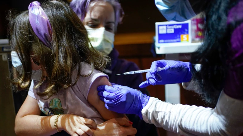 FDA Küçük Çocuklar İçin COVID Aşısını Onayladı