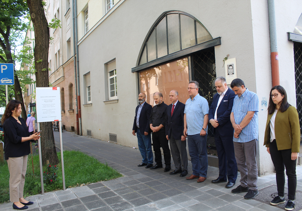 Anma Törenine 4 Artı 5 Katılım