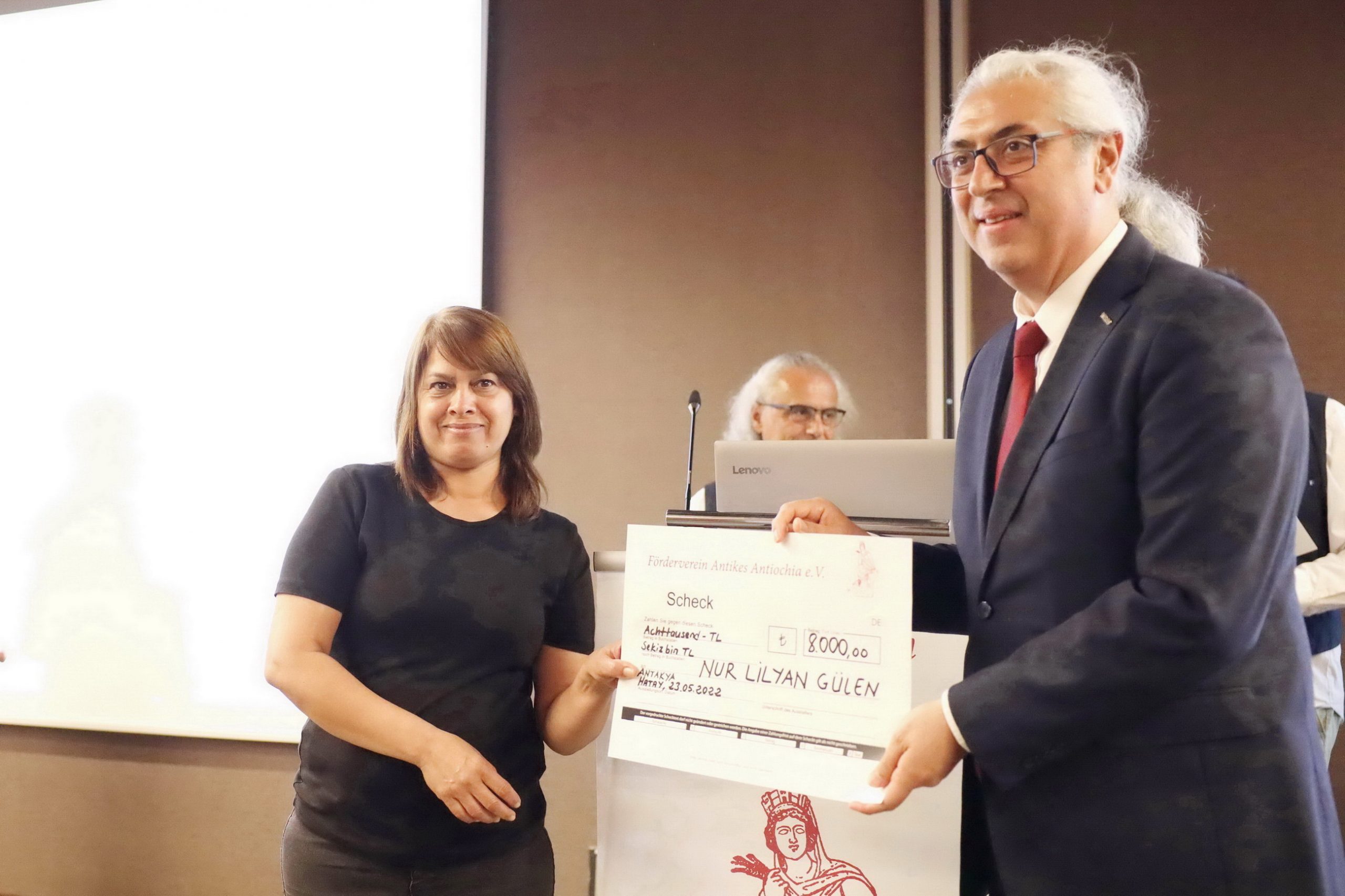 Berlin Antik Antakya Derneği’nden Hataylı öğrencilerin eğitimine burs