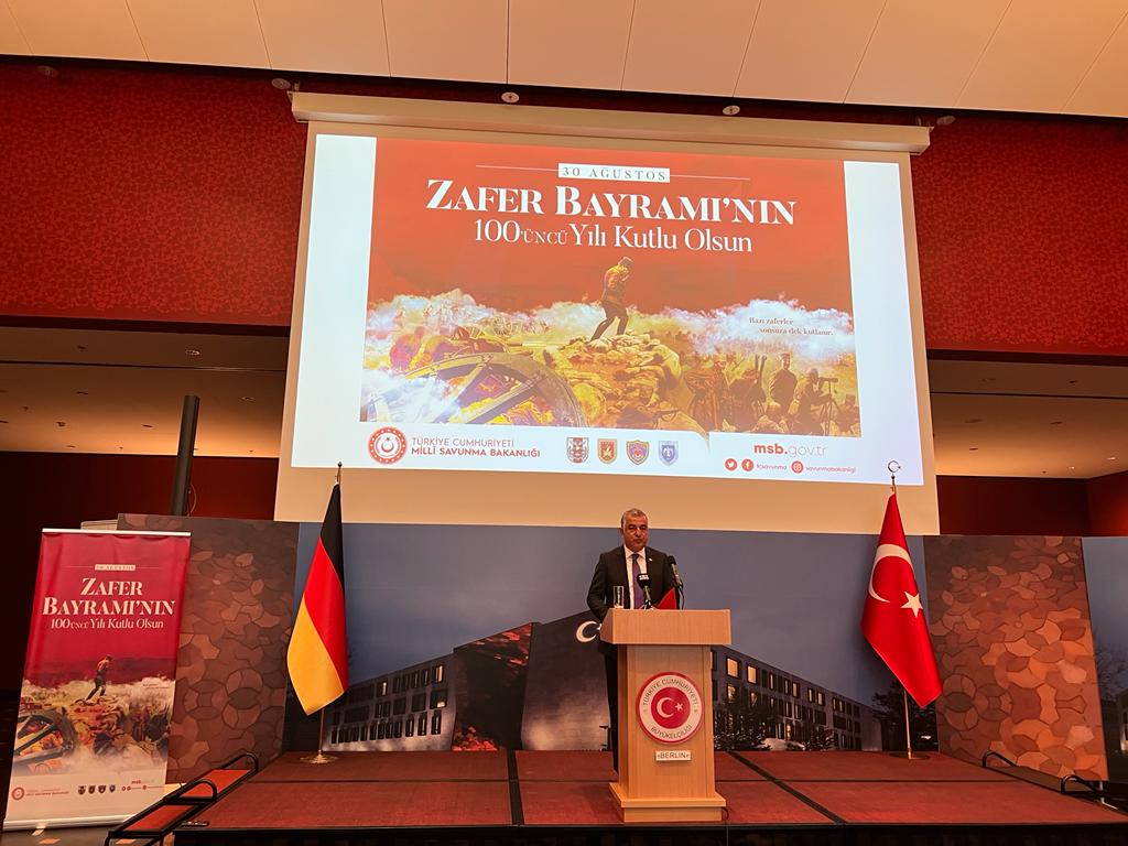 Büyük Zafer'in 100. yıl dönümü Berlin'de kutlandı