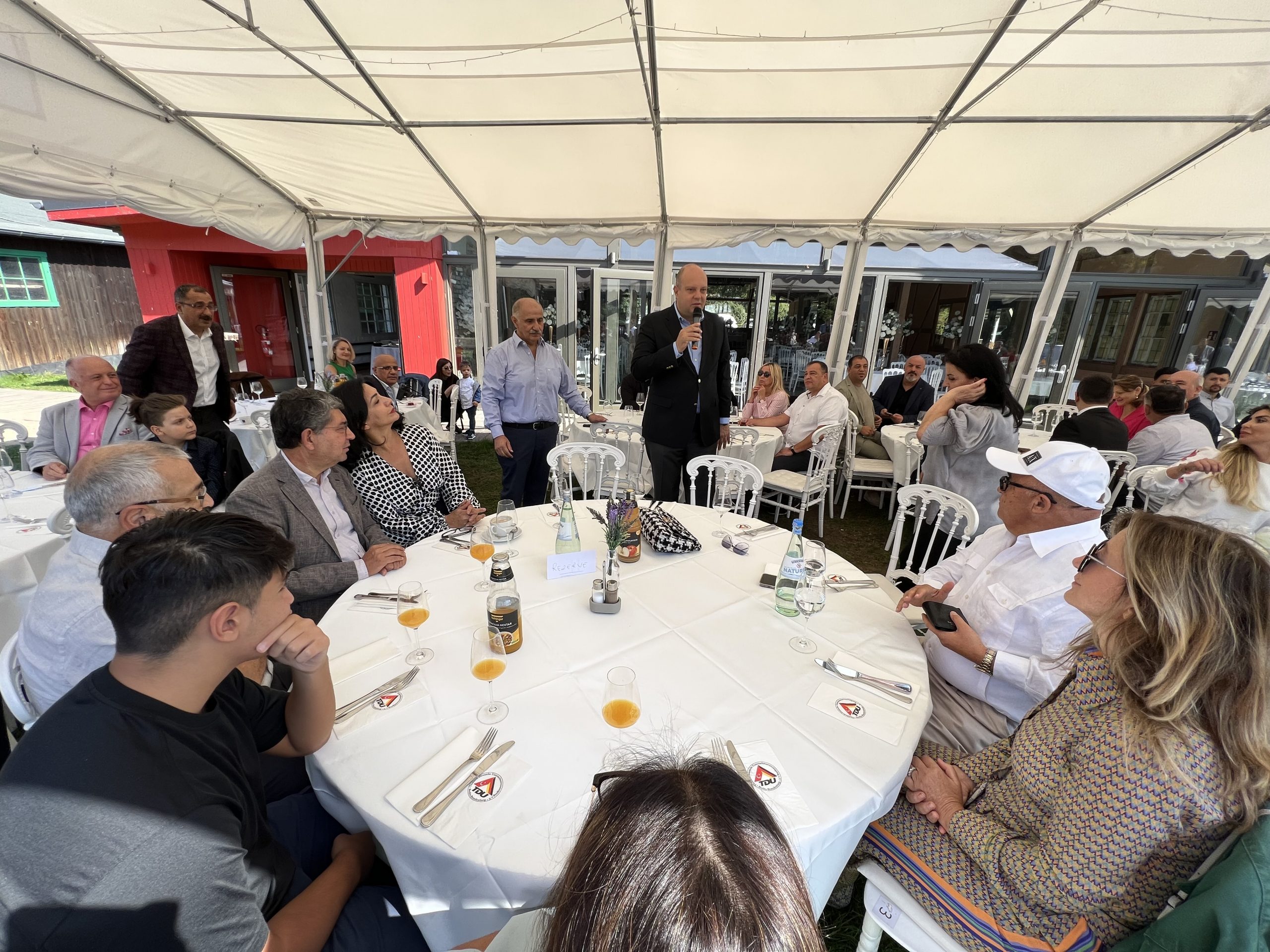 TDU üyeleri kahvaltıda buluştu
