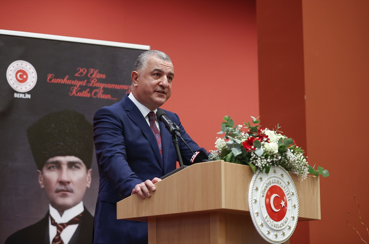 Almanya'da 29 Ekim Cumhuriyet Bayramı resepsiyonu verildi