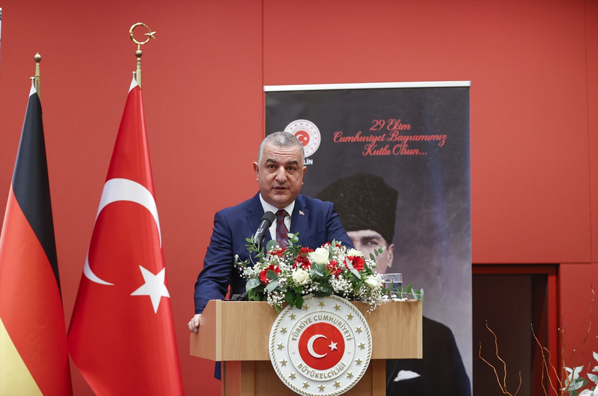 Almanya'da 29 Ekim Cumhuriyet Bayramı resepsiyonu verildi