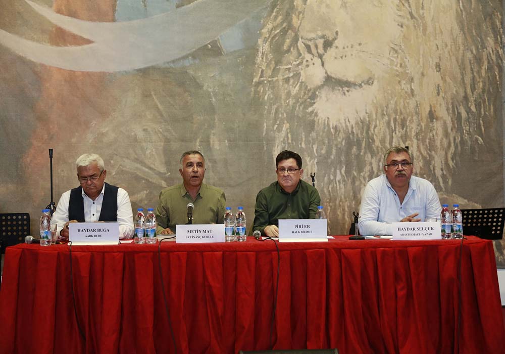 Cemevinde ‘Asimilasyon kıskacında Alevilik’ ele alındı