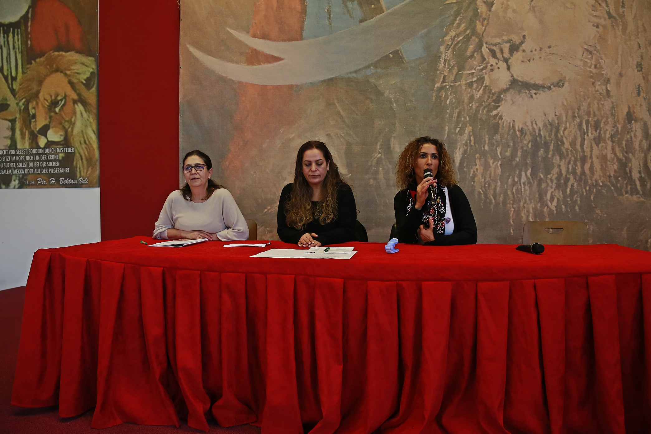 Cemevi Kadınlar Kurulu Genel Kurulunu Gerçekleştirdi
