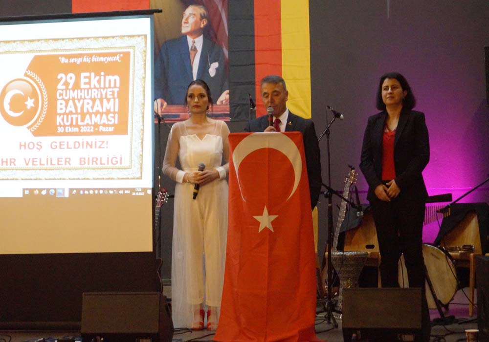 Essen’de Anlamlı Cumhuriyet Bayramı Şöleni