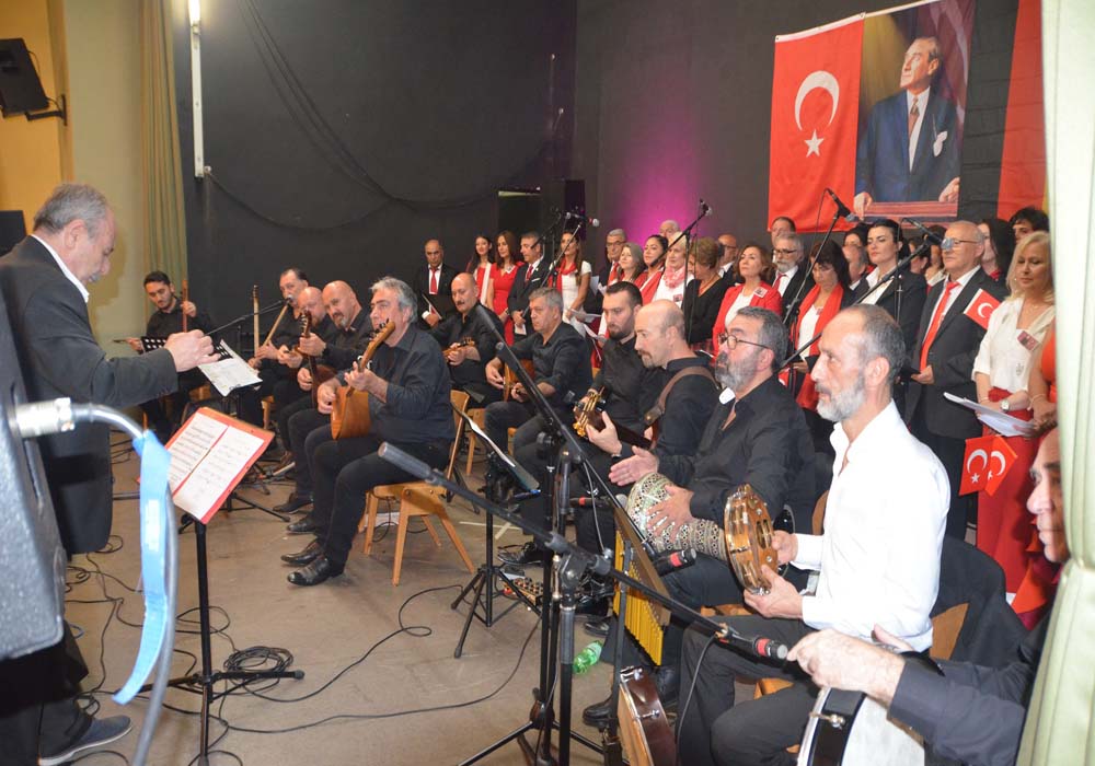 Essen’de Anlamlı Cumhuriyet Bayramı Şöleni