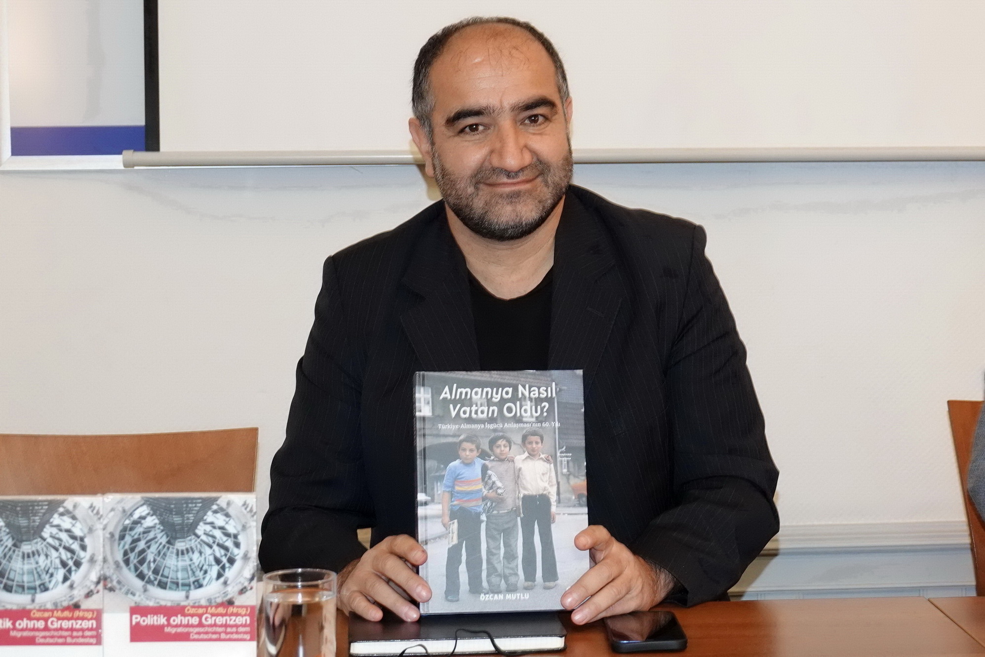 Özcan Mutlu: Beni eğitim kamçıladı