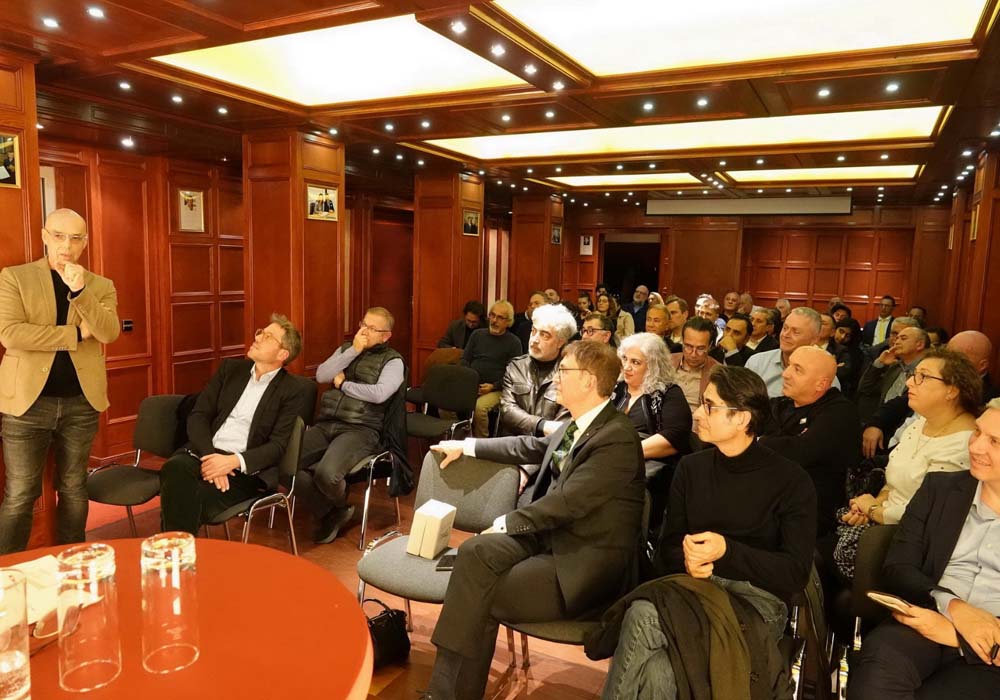 Özoğuz: Almanya göç ülkesi olduğunu geç kabul etti