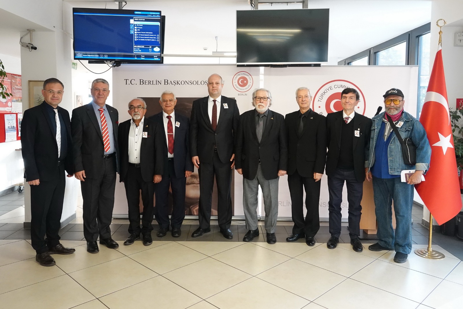 Ulu Önder Atatürk, Berlin`de saygı ve minnet ile anıldı