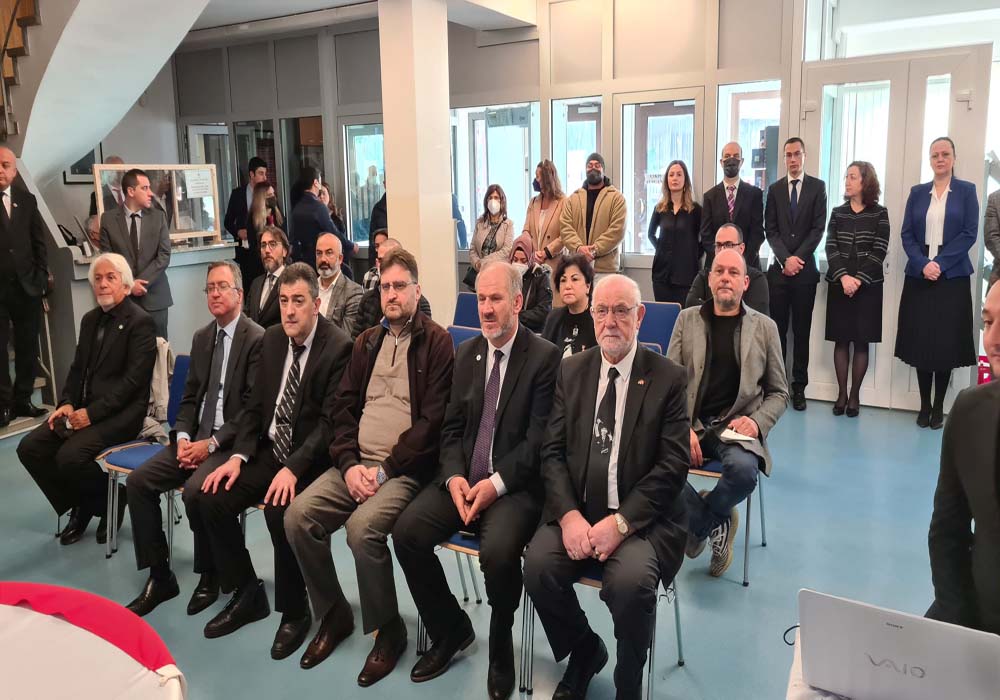Atatürk, Nürnberg`de sevgi ve minnet ile anıldı