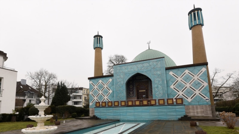 Almanya’da camilere tehdit mektupları