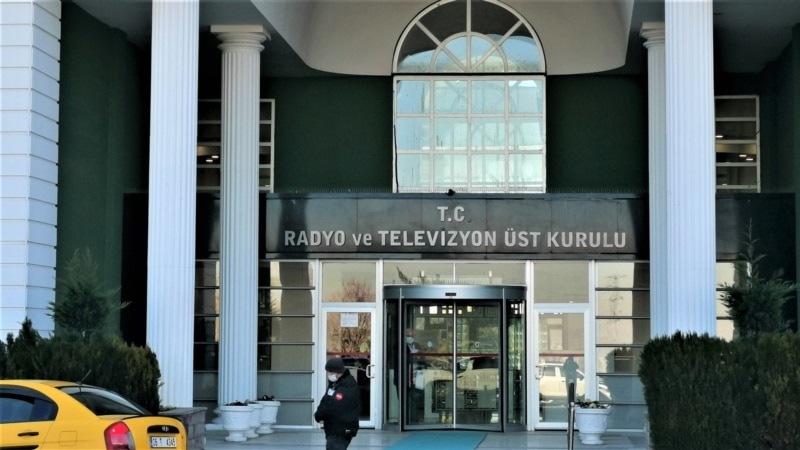 RTÜK Halk TV Tele 1 Ve Fox TV’ye Ceza Yağdırdı