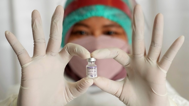 Pfizer'ın Çift Değerli COVID Aşısı CDC'nin Merceği Altında