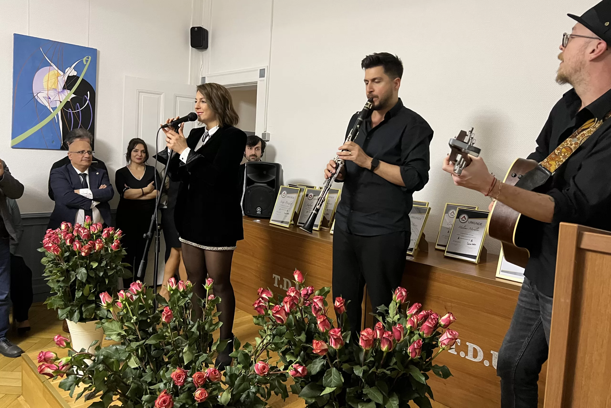 Büyükelçi Müsteşarı Fulya Yücekök “Dünyayı Biz Değiştireceğiz”