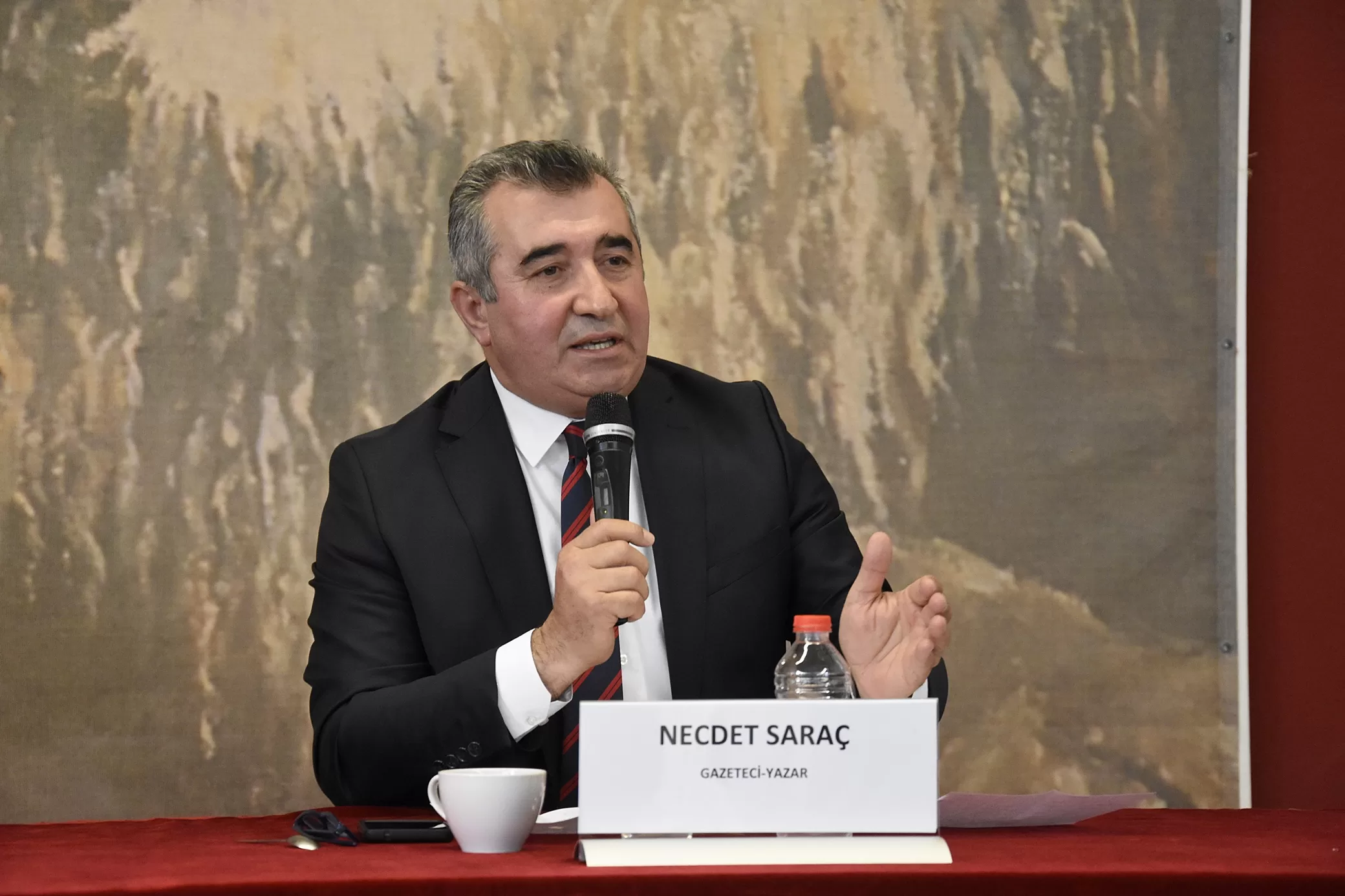 ´Türkiye seçime giderken Demokratik güçler ne yapmalı´