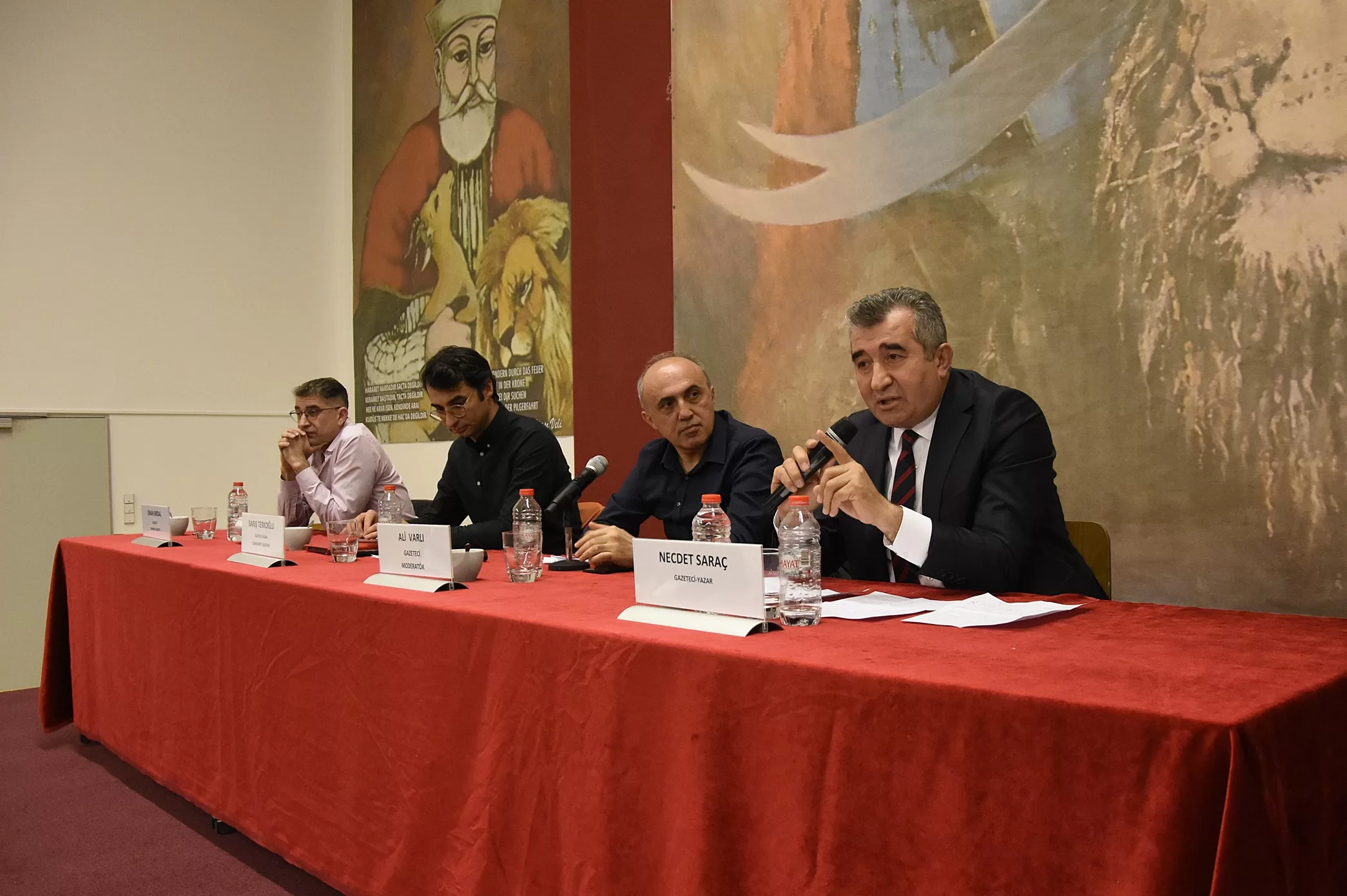 ´Türkiye seçime giderken Demokratik güçler ne yapmalı´