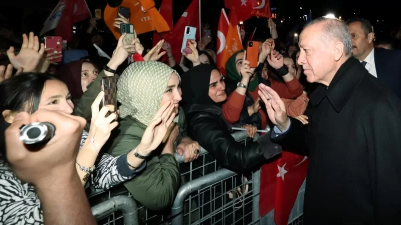 “28 Mayıs’ta siz genç kardeşlerimin güçlü desteğine güveniyorum”