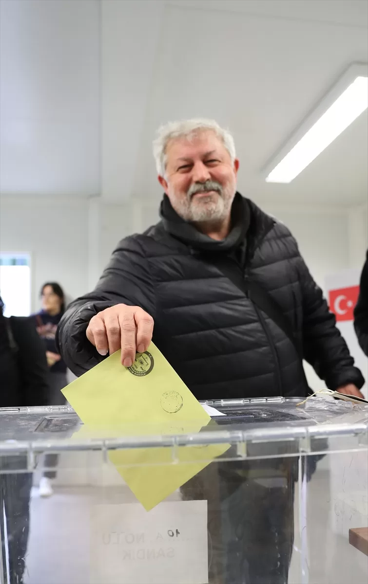 Cumhurbaşkanlığı Seçimi 2. turu için Almanya'da oy verme işlemi başladı