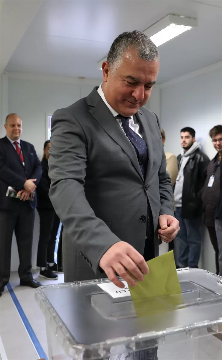 Cumhurbaşkanlığı Seçimi 2. turu için Almanya'da oy verme işlemi başladı