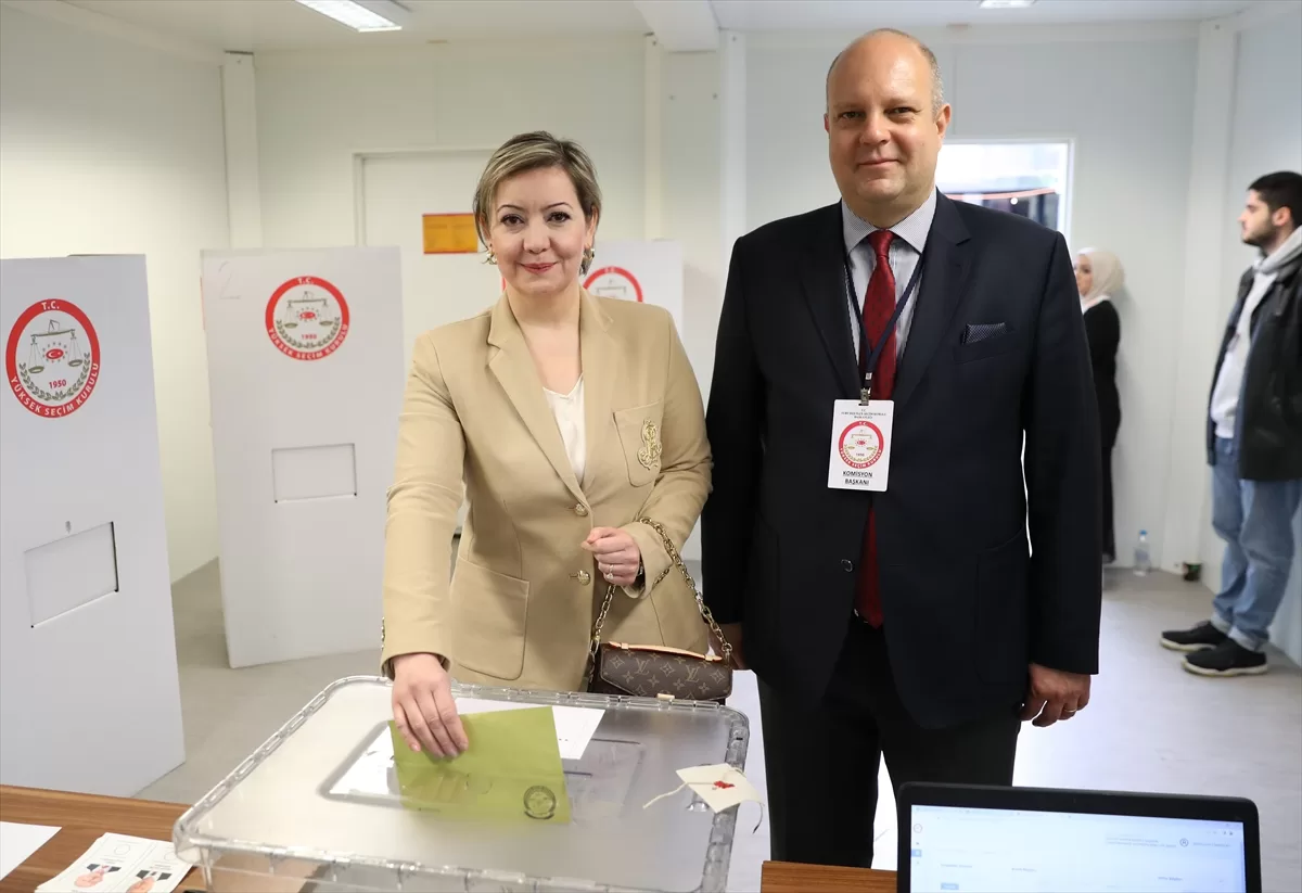 Cumhurbaşkanlığı Seçimi 2. turu için Almanya'da oy verme işlemi başladı