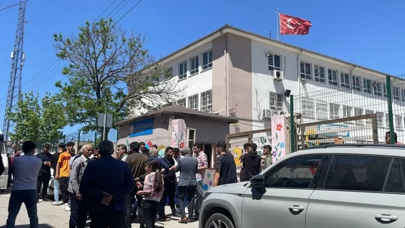 Vatan Partisi sandık görevlisi yapılan yüzlerce seçmen oy kullanamadı