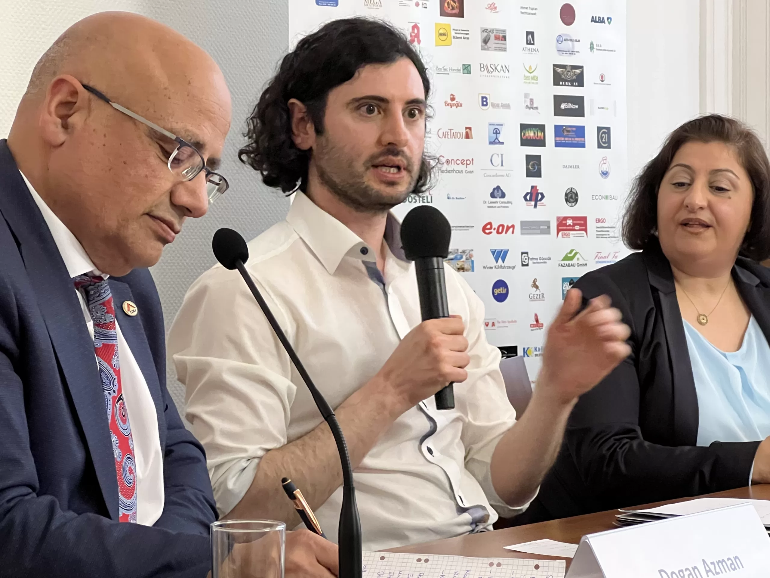 Hakan Demir: Nitelikli İşgücü Göç Yasası Kolaylaştırıldı