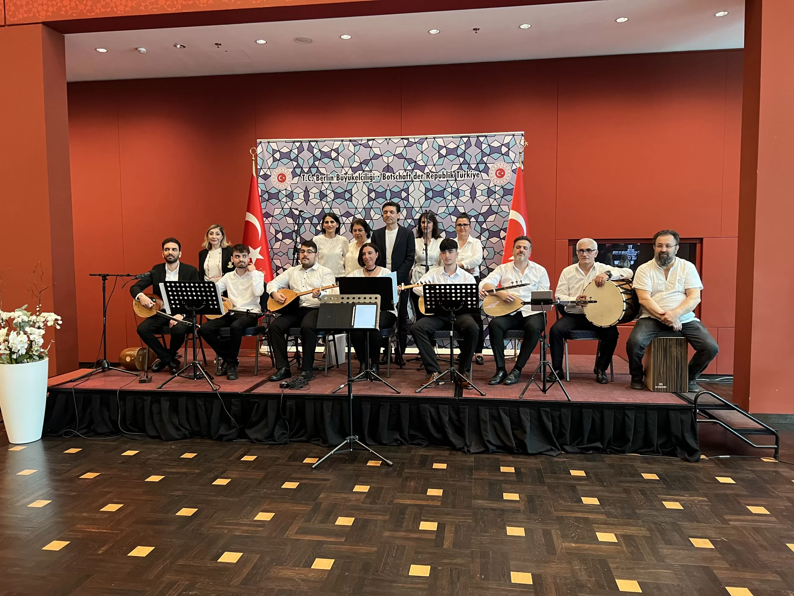 Berlin'de 19 Mayıs Atatürk'ü Anma, Gençlik ve Spor Bayramı coşkuyla kutlandı