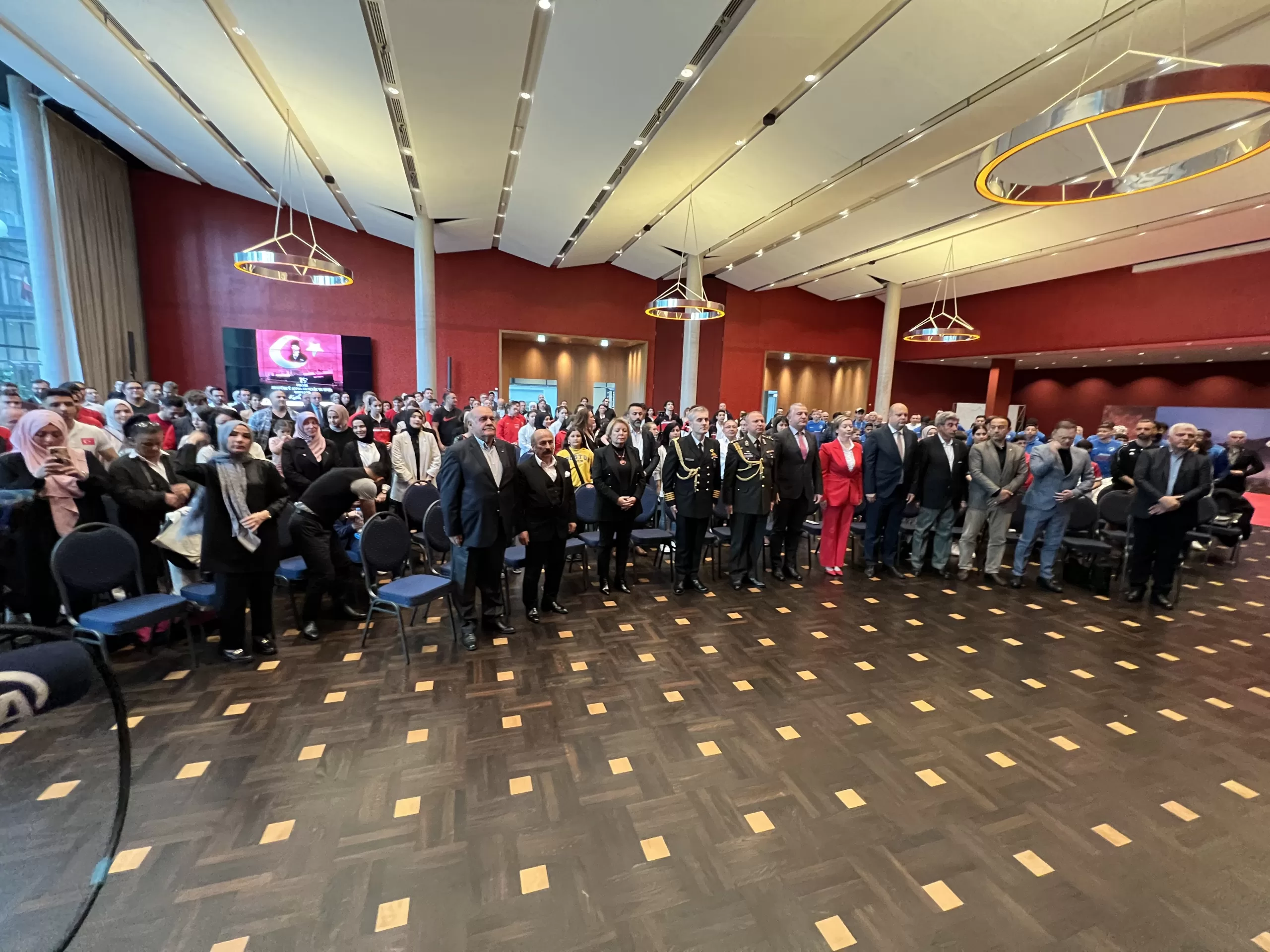 Berlin'de 19 Mayıs Atatürk'ü Anma, Gençlik ve Spor Bayramı coşkuyla kutlandı