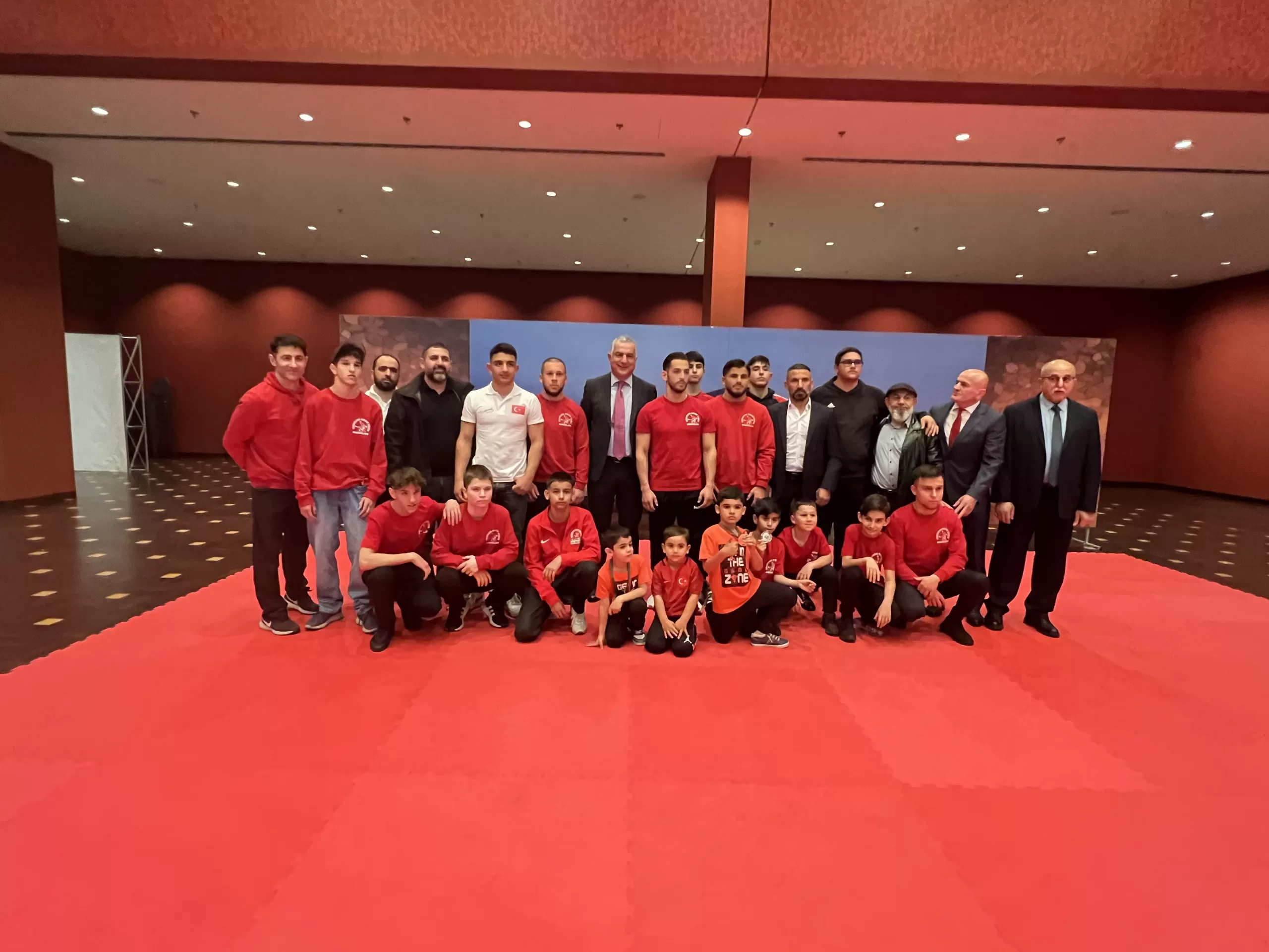 Berlin'de 19 Mayıs Atatürk'ü Anma, Gençlik ve Spor Bayramı coşkuyla kutlandı
