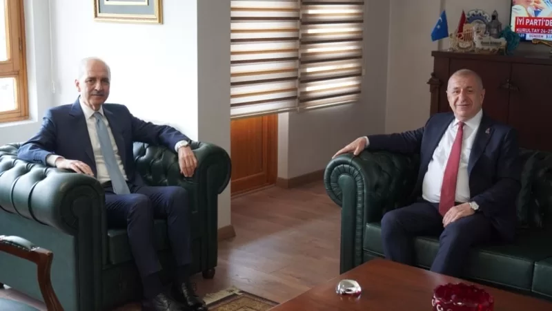 Numan Kurtulmuş ve Ümit Özdağ arasında Suriyeliler anlaşmazlığı