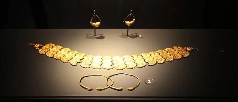 Troyalı kadınların takıları Avrupa'dan ödüllü müzede sergileniyor