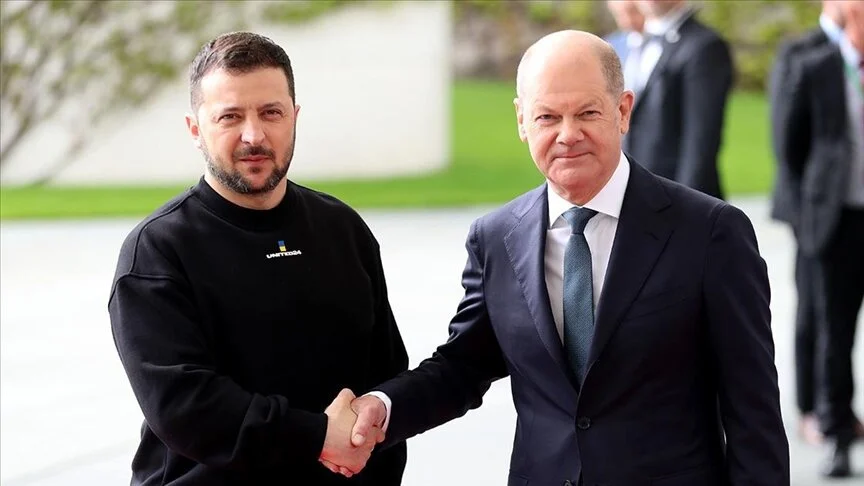 Zelenskiy, Almanya'da temaslarına başladı