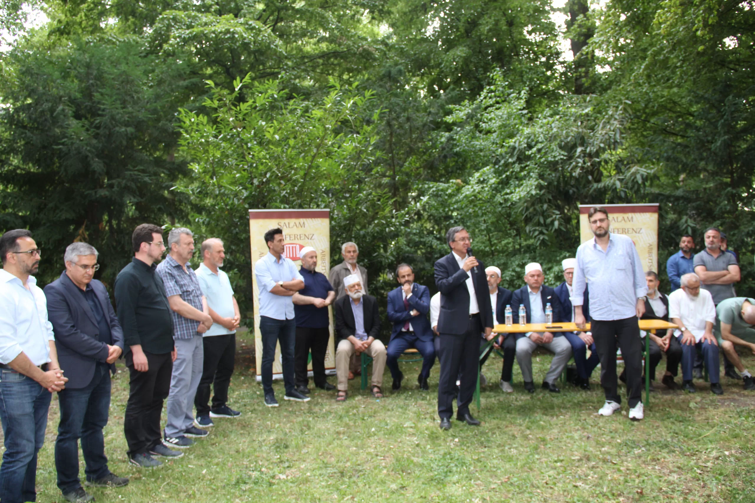Arife gününde ölülerimizi rahmet andık