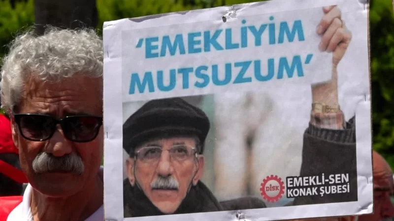 Emekliler bayramda asgari ücret kadar ikramiye istiyor