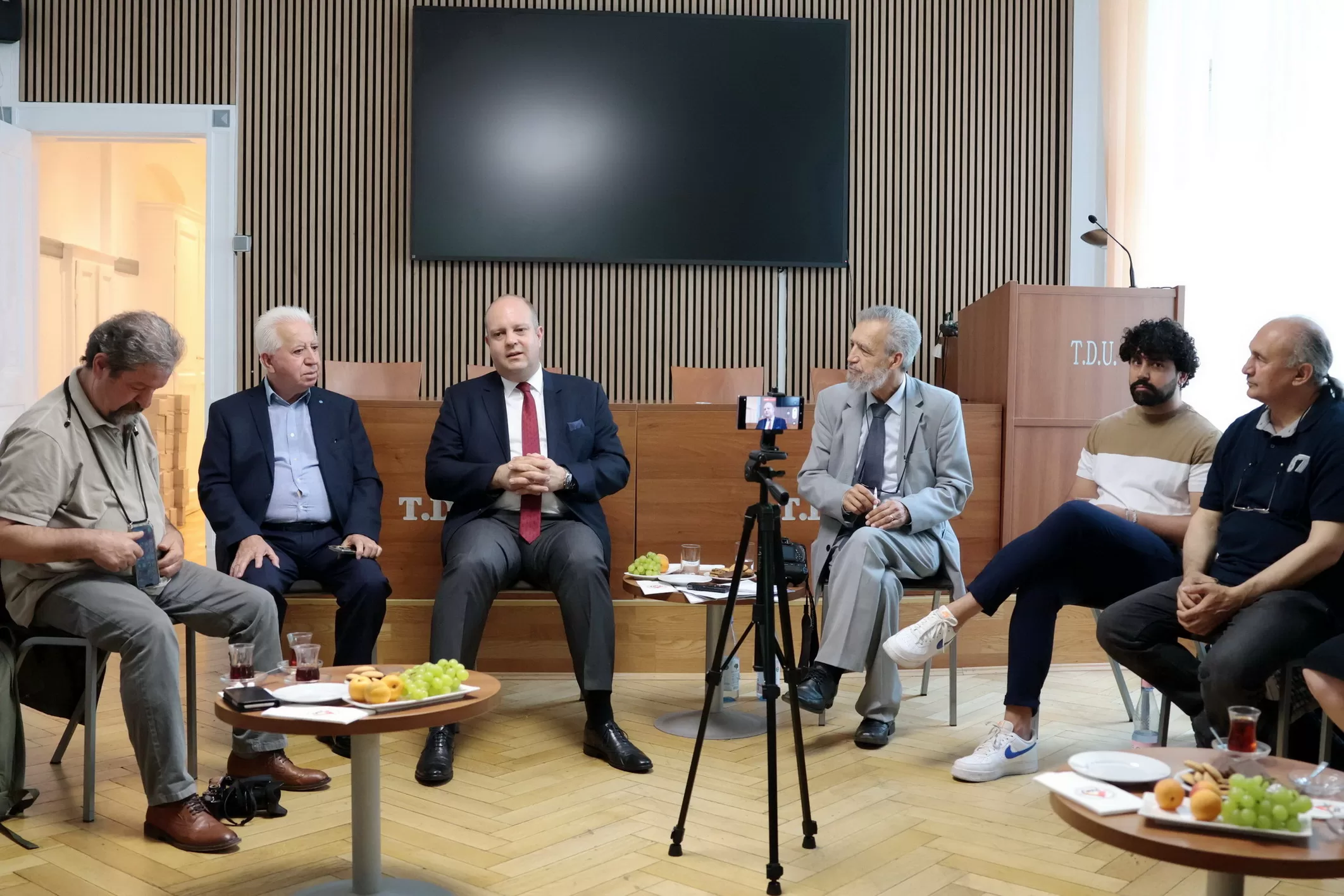 Başkonsolos Yücekök: Berlin`de güçlü bir Türk toplumu var