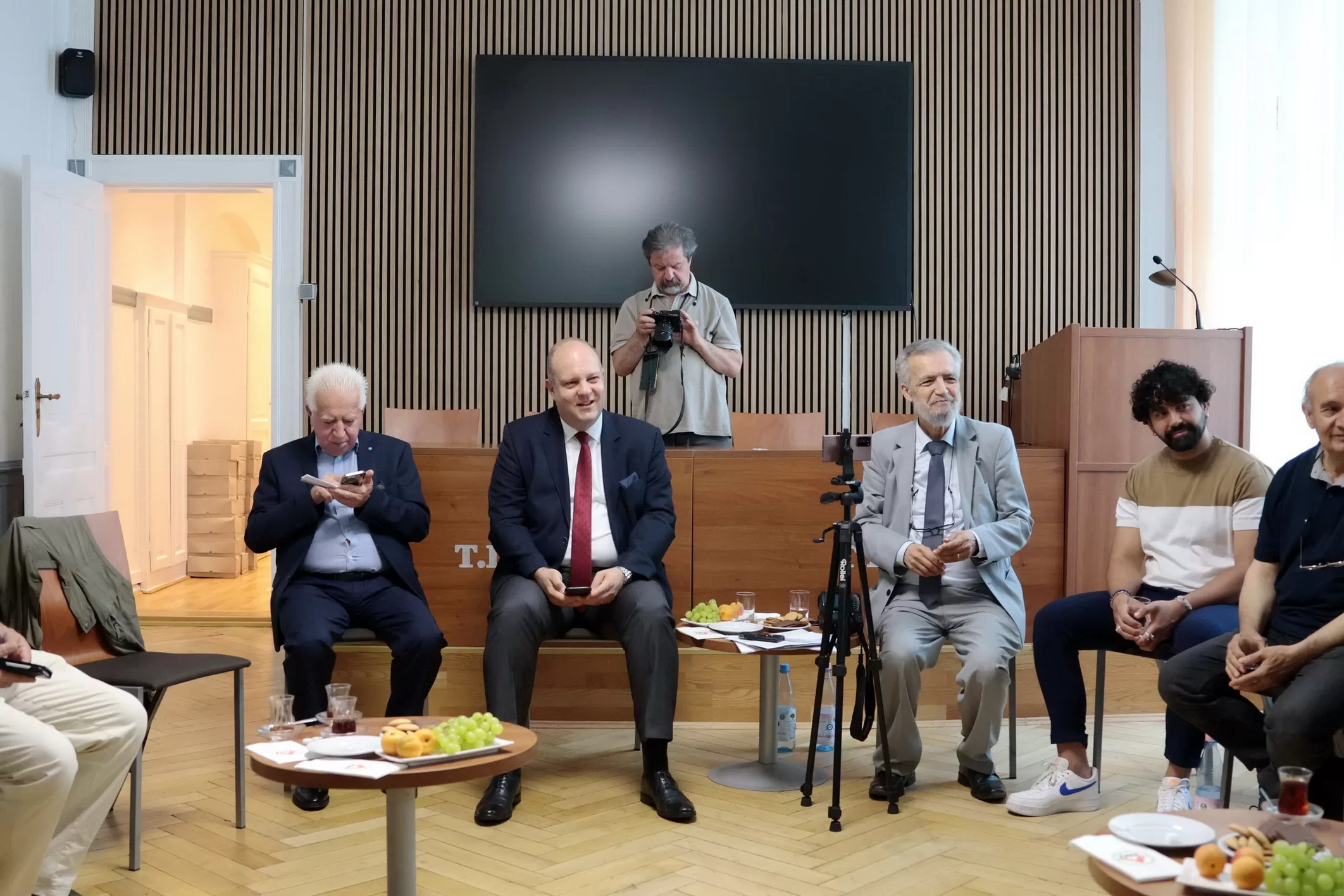 Başkonsolos Yücekök: Berlin`de güçlü bir Türk toplumu var