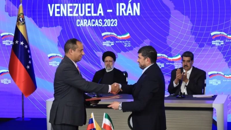 İran ile Venezuela arasında 25 yeni anlaşma
