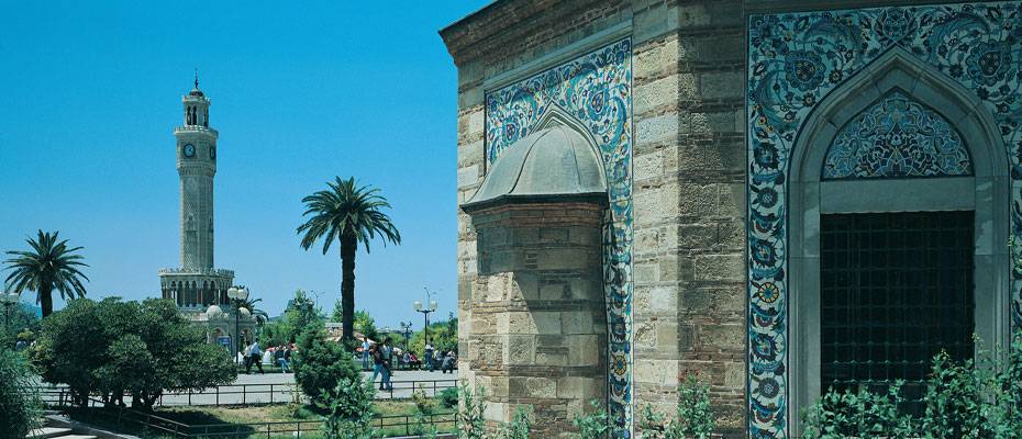 İzmir'de turizm acentelerine Kiliseler Kültür Rotası anlatıldı