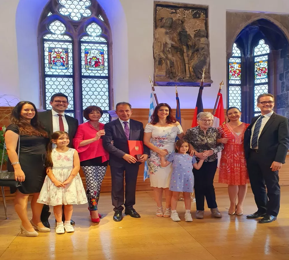 Nürnberg’in ortopedist ilk Türk doktoruna Vatandaşlık Şeref Madalyası