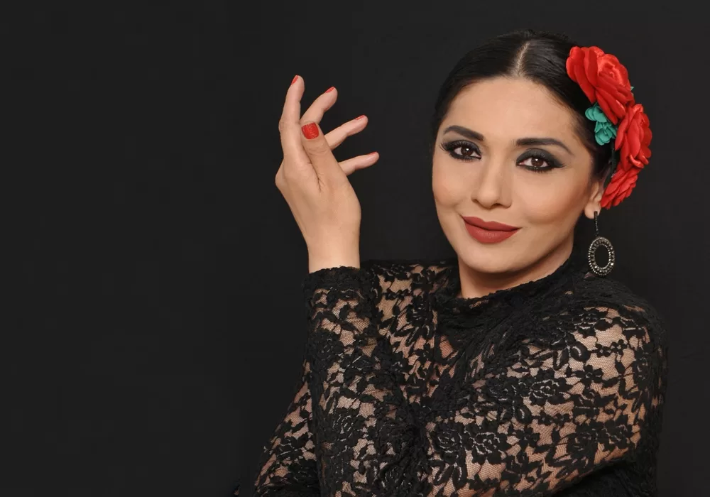 Hazal`dan Erkilet Güzeli`ne Flamenko bakış