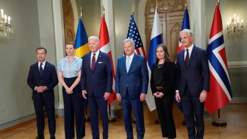 Biden NATO'nun yeni üyesi Finlandiya'yı ziyaret ediyor